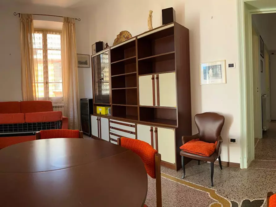 Immagine 1 di Appartamento in vendita  a Savona