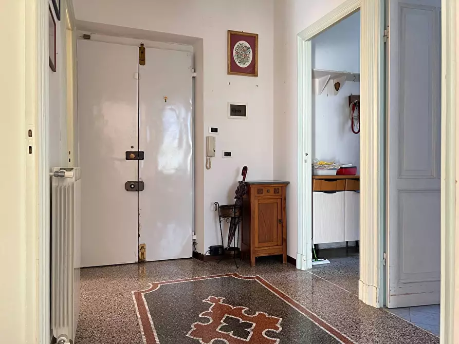 Immagine 15 di Appartamento in vendita  a Savona