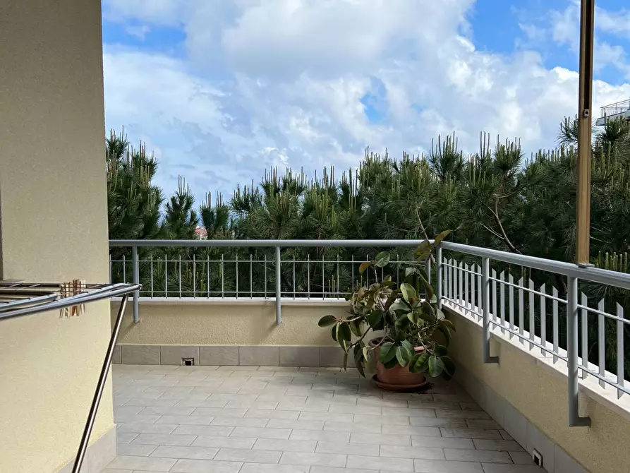 Immagine 7 di Appartamento in vendita  a Savona