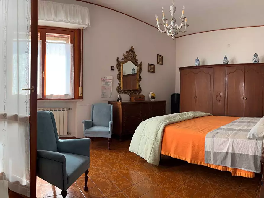 Immagine 14 di Appartamento in vendita  a Savona