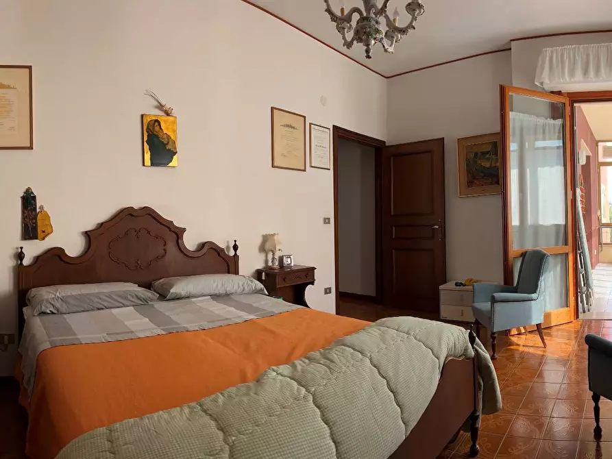 Immagine 15 di Appartamento in vendita  a Savona