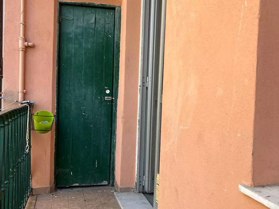 Immagine 8 di Appartamento in vendita  a Savona