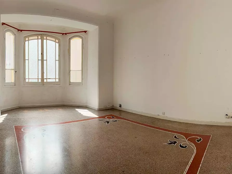 Immagine 10 di Appartamento in vendita  a Savona