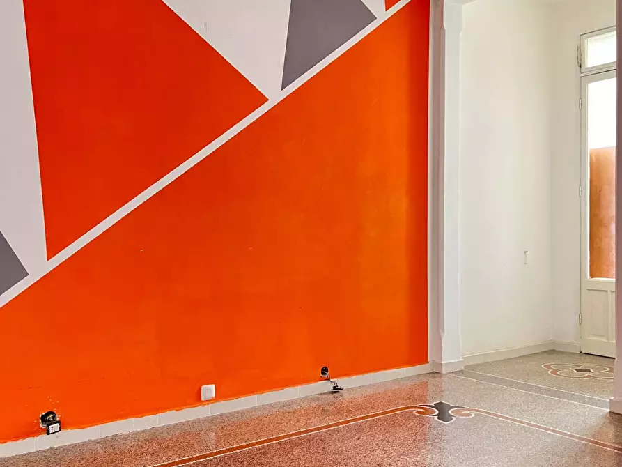 Immagine 13 di Appartamento in vendita  a Savona