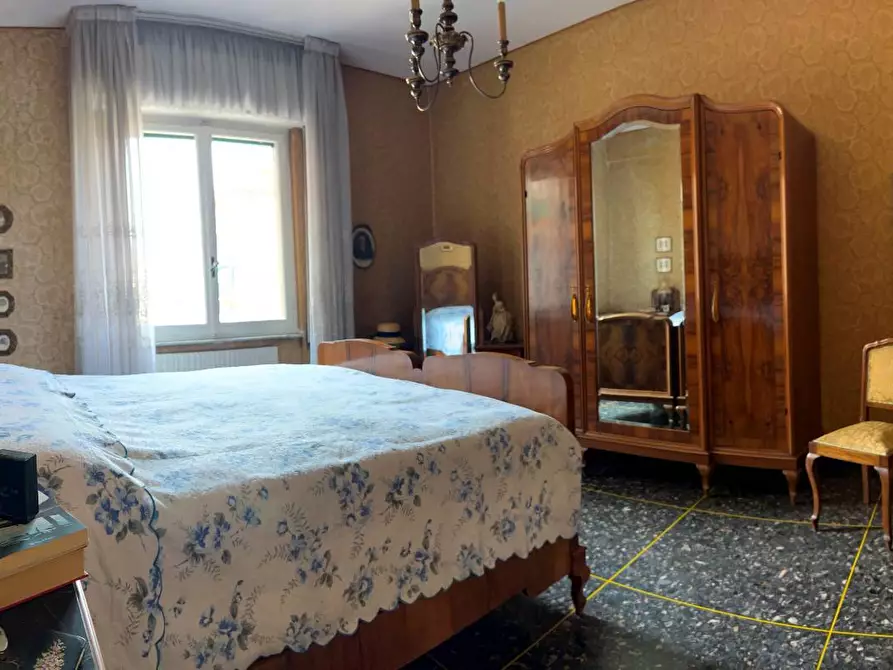 Immagine 13 di Appartamento in vendita  a Savona