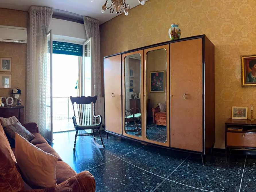 Immagine 17 di Appartamento in vendita  a Savona