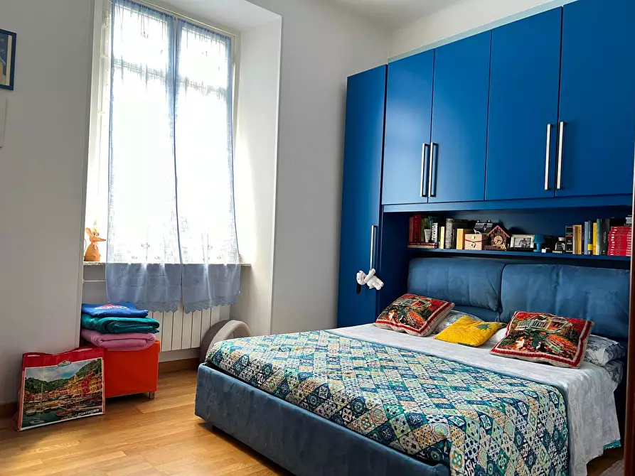 Immagine 11 di Appartamento in vendita  a Savona