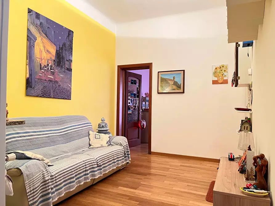 Immagine 15 di Appartamento in vendita  a Savona