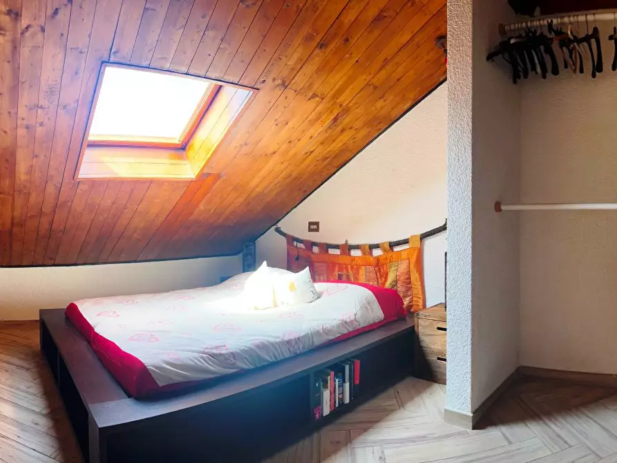 Immagine 10 di Appartamento in vendita  a Savona