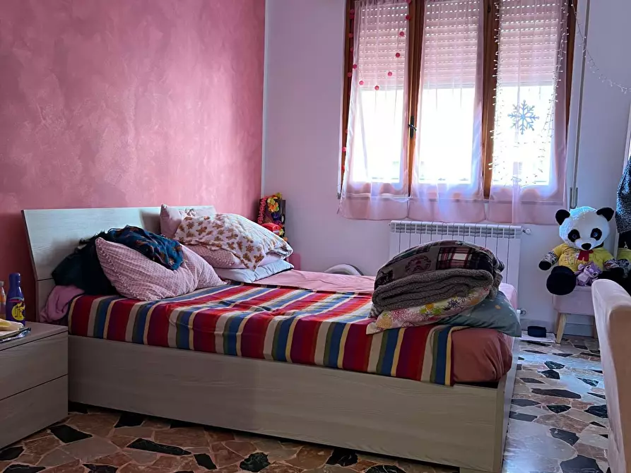 Immagine 17 di Appartamento in vendita  a Savona