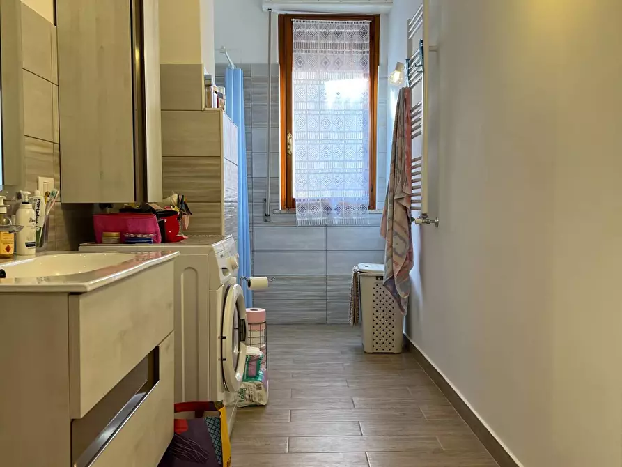 Immagine 18 di Appartamento in vendita  a Savona