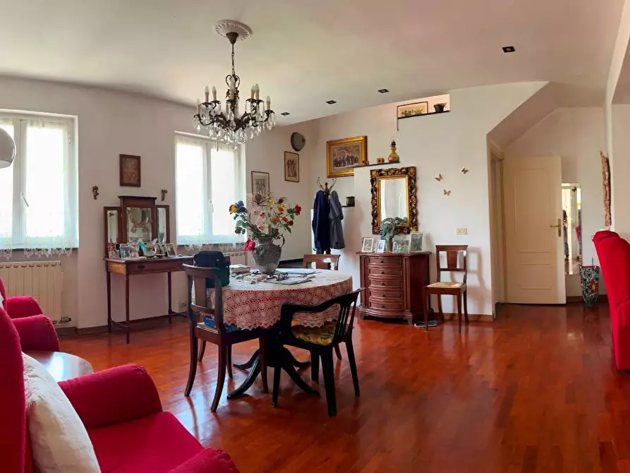 Immagine 4 di Casa indipendente in vendita  a Savona