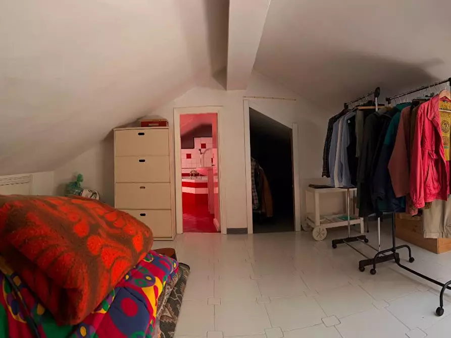 Immagine 12 di Casa indipendente in vendita  a Savona