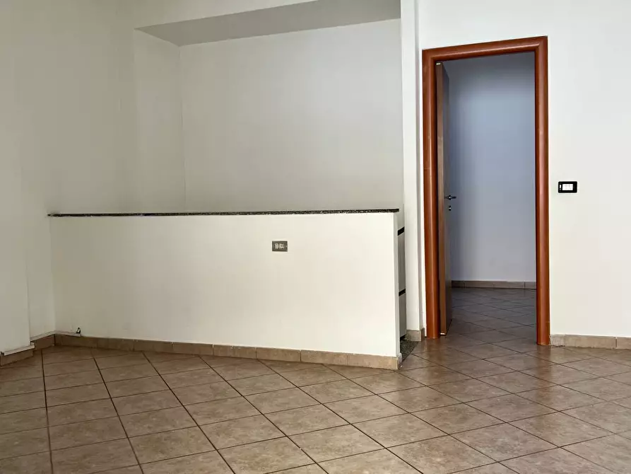 Immagine 13 di Appartamento in vendita  a Savona