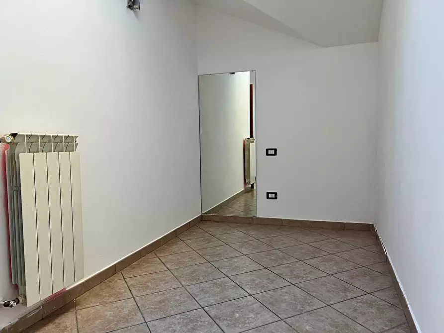 Immagine 16 di Appartamento in vendita  a Savona