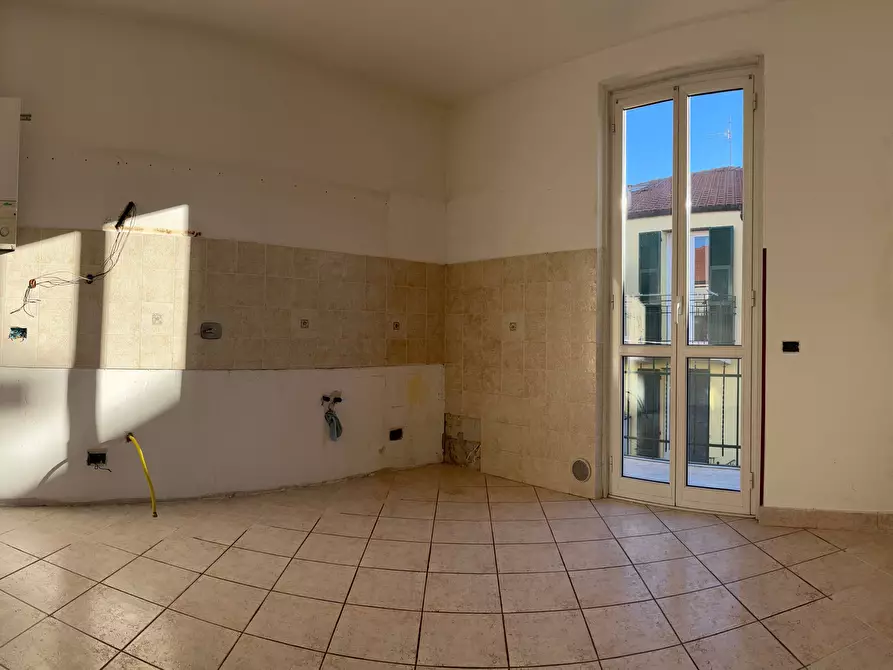 Immagine 5 di Appartamento in vendita  a Savona