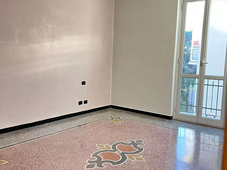 Immagine 14 di Appartamento in vendita  a Savona