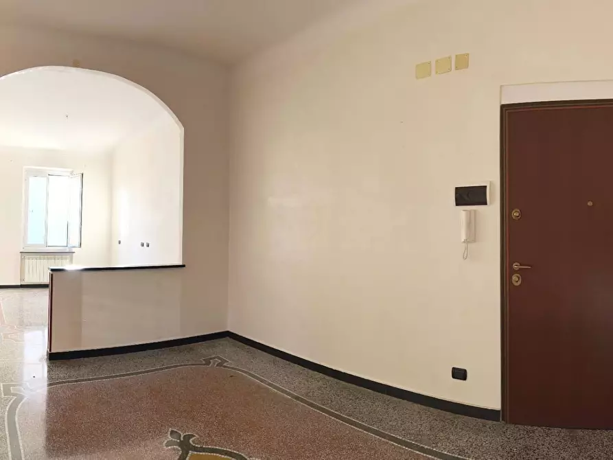 Immagine 9 di Appartamento in vendita  a Savona