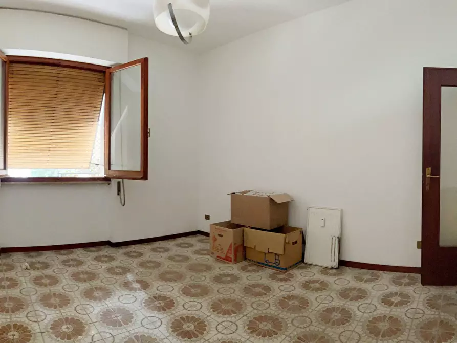 Immagine 7 di Appartamento in vendita  a Savona