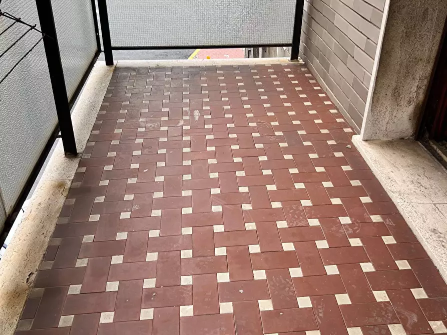 Immagine 11 di Appartamento in vendita  a Savona