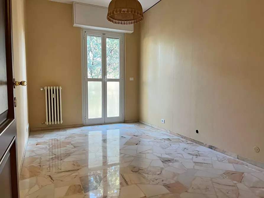 Immagine 8 di Appartamento in vendita  a Savona