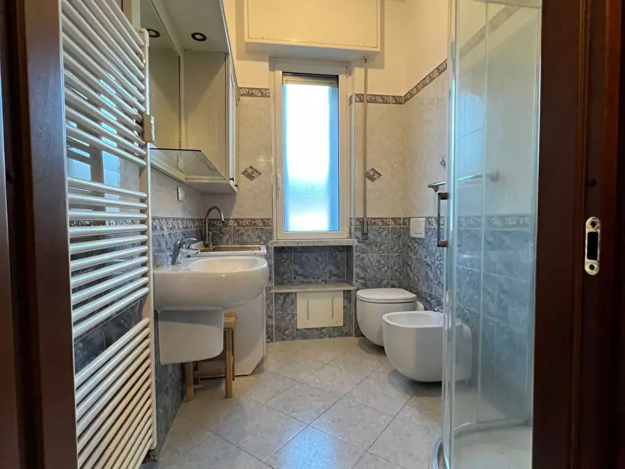 Immagine 18 di Appartamento in vendita  a Savona