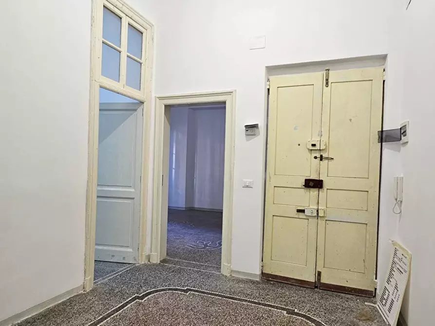 Immagine 17 di Appartamento in vendita  a Savona