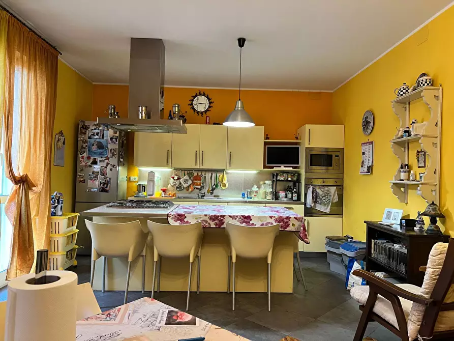 Immagine 7 di Appartamento in vendita  a Savona