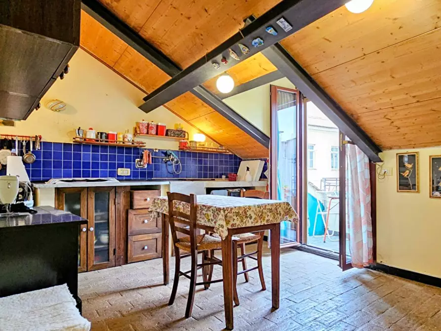 Immagine 7 di Appartamento in vendita  a Savona