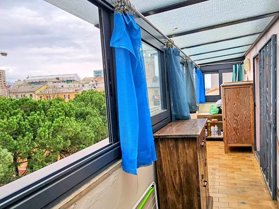 Immagine 17 di Appartamento in vendita  a Savona