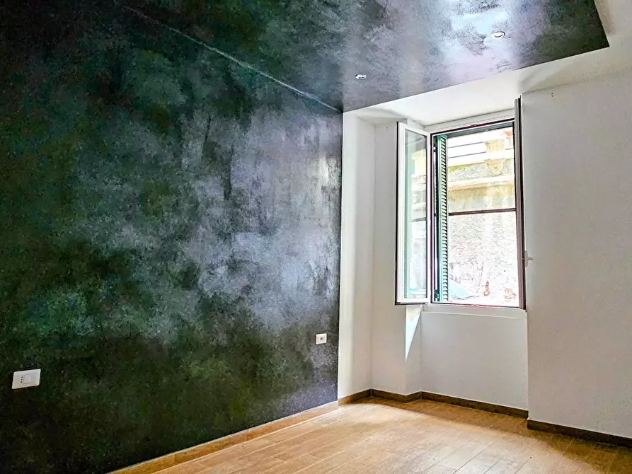 Immagine 12 di Appartamento in vendita  a Savona