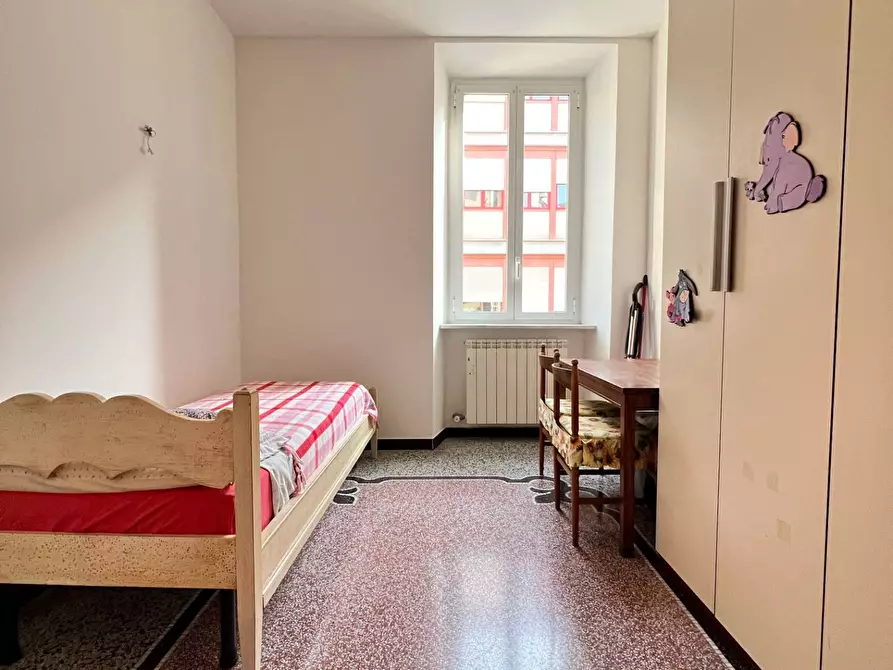 Immagine 16 di Appartamento in vendita  a Savona