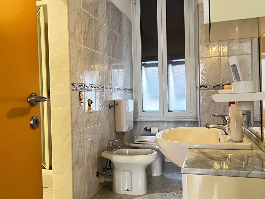 Immagine 18 di Appartamento in vendita  a Savona