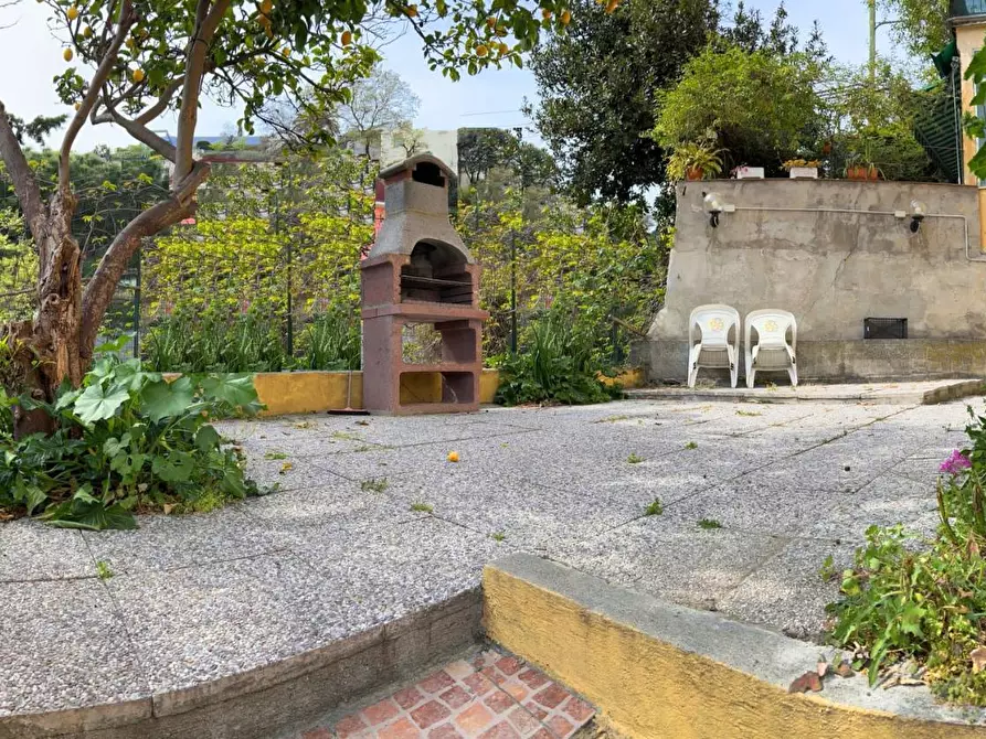 Immagine 3 di Appartamento in vendita  a Savona