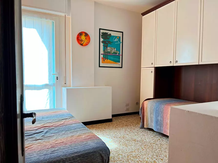 Immagine 14 di Appartamento in vendita  a Savona