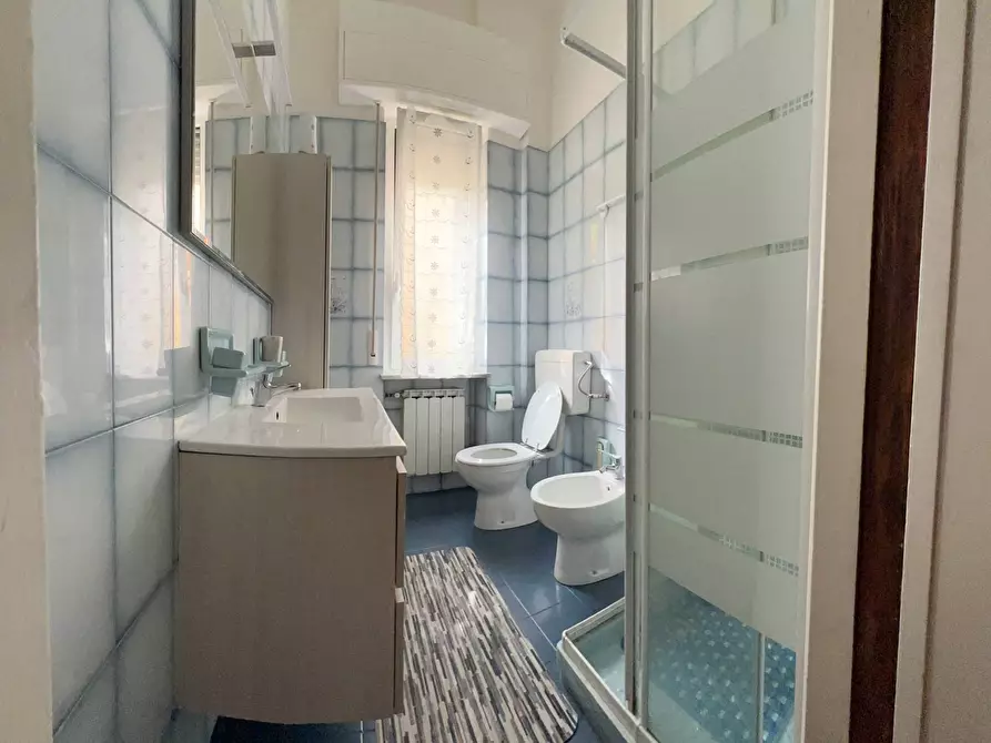 Immagine 19 di Appartamento in vendita  a Savona