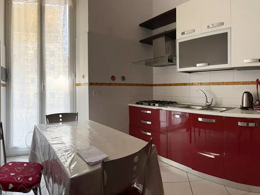 Immagine 3 di Appartamento in vendita  a Savona