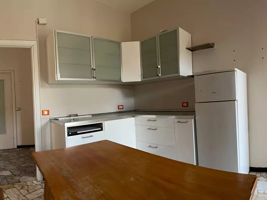 Immagine 8 di Appartamento in vendita  a Savona