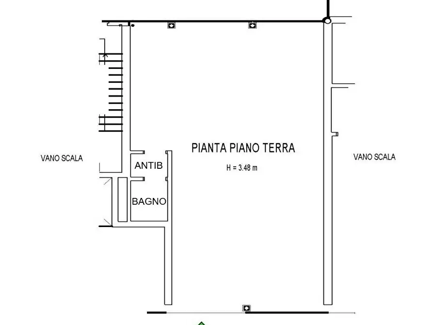 Immagine 25 di Locale commerciale in vendita  a Savona