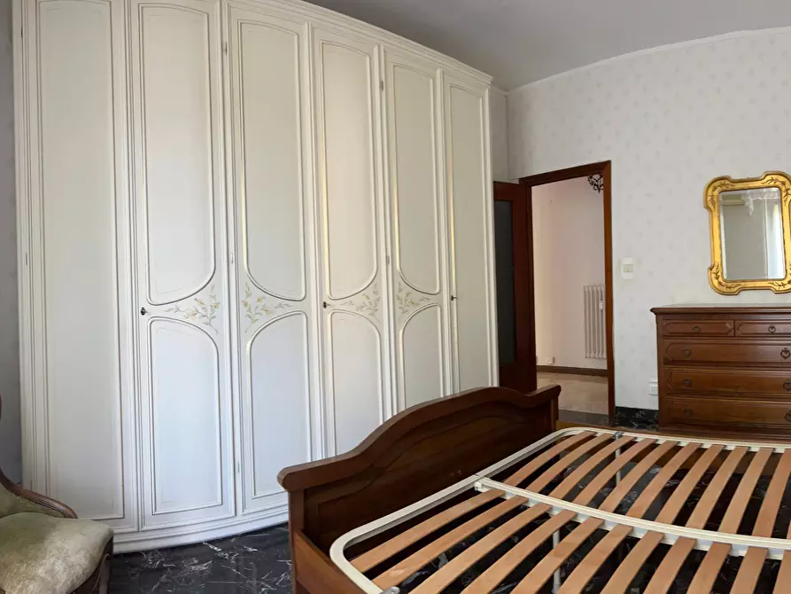 Immagine 12 di Appartamento in vendita  a Savona