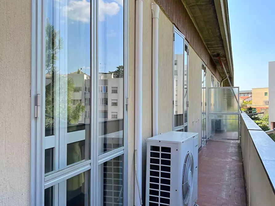 Immagine 23 di Appartamento in vendita  a Savona