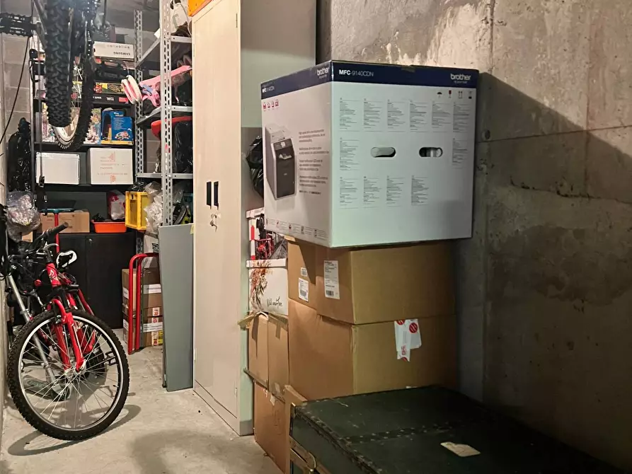 Immagine 4 di Cantina in vendita  a Savona