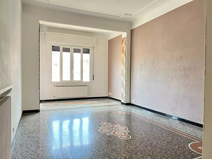 Immagine 7 di Appartamento in vendita  a Savona
