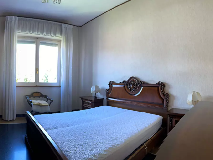 Immagine 12 di Appartamento in vendita  a Savona