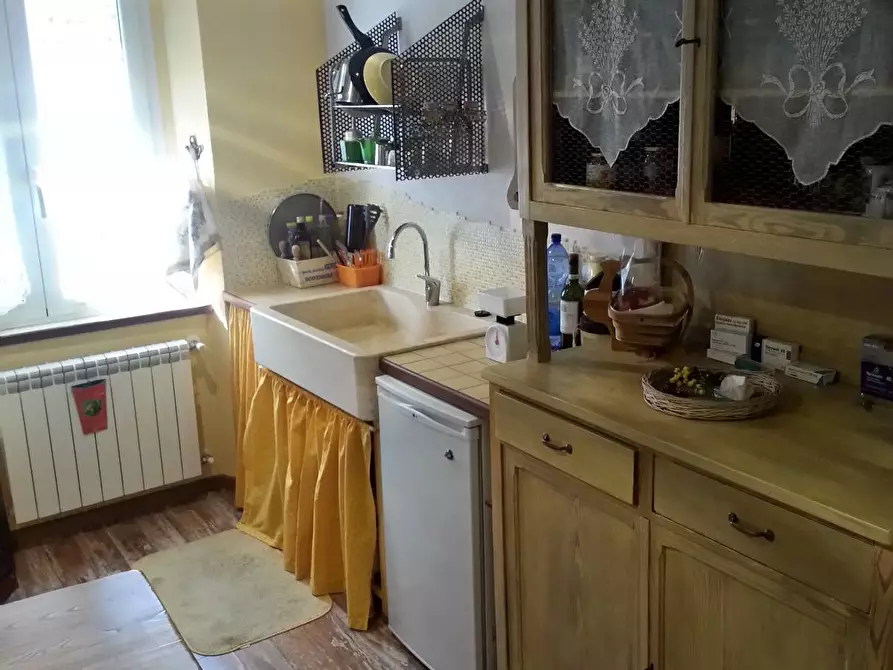 Immagine 10 di Appartamento in vendita  a Savona