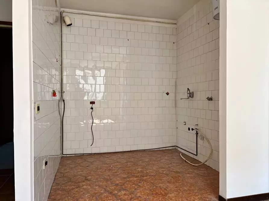 Immagine 7 di Appartamento in vendita  a Savona