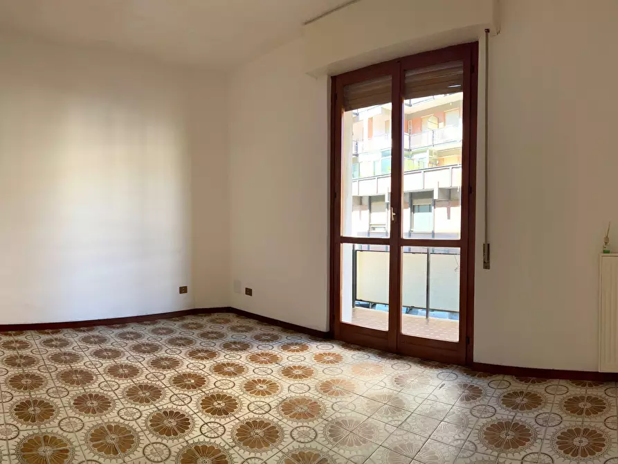 Immagine 4 di Appartamento in vendita  a Savona