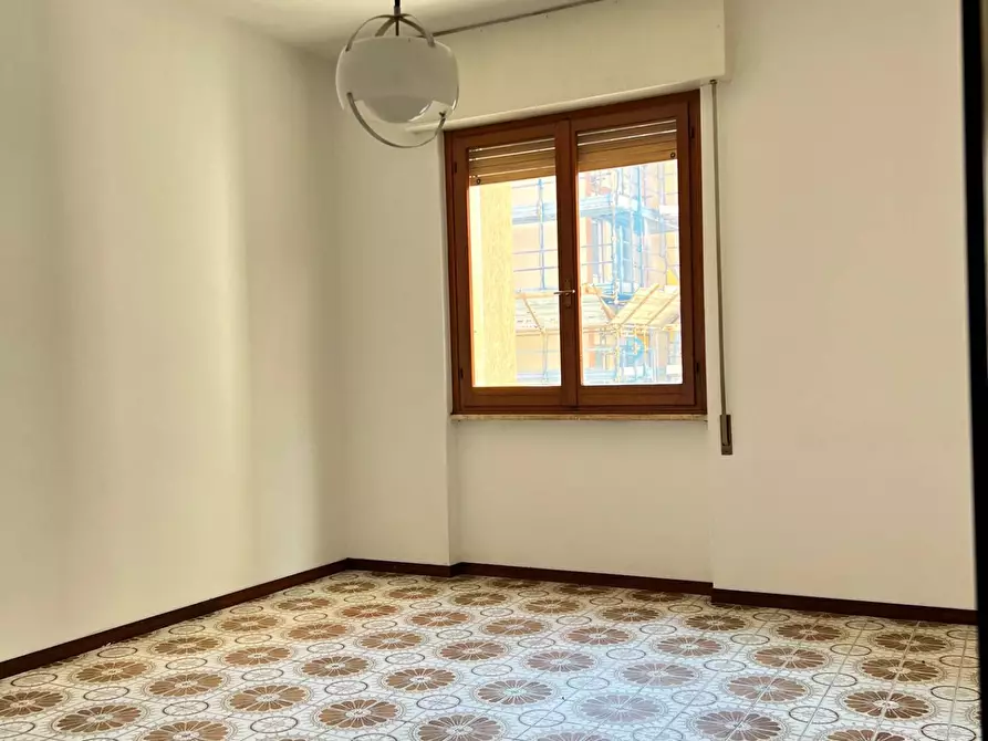 Immagine 13 di Appartamento in vendita  a Savona