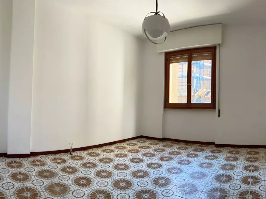 Immagine 16 di Appartamento in vendita  a Savona
