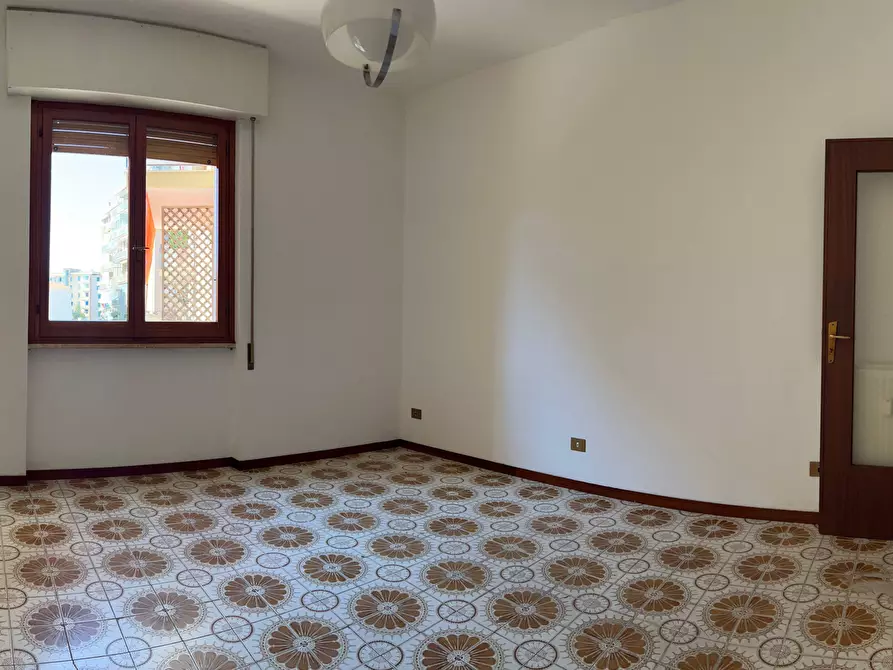 Immagine 17 di Appartamento in vendita  a Savona